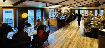 Voor de eerder aangekomen deelnemers: diner in het restaurant van de camping 20251022-diner-in-restaurant
